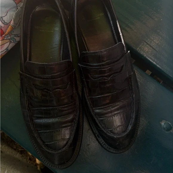 VAGABOND Womens Black Crocodile Pattern Loafers SIZE 37 - Picture 2 of 3